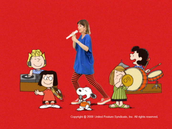 スヌーピーとカエラ